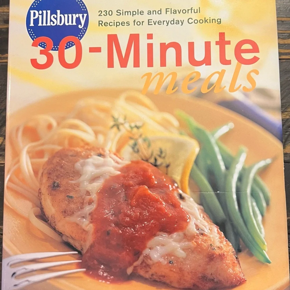 VTG 30 Minute Meals By Pillsbury 230 Simple Recipes EUC Collectable 1st Edition‎